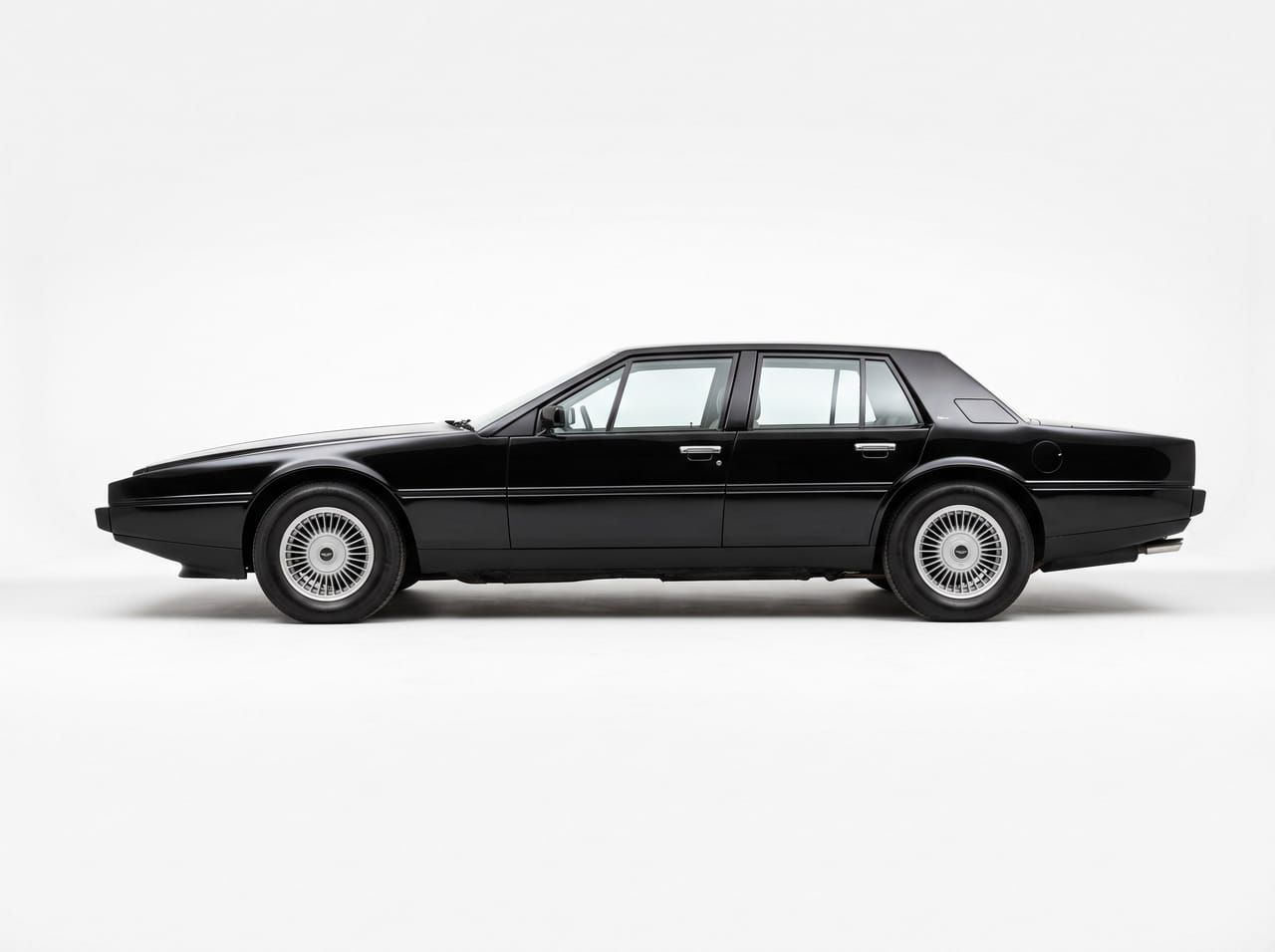 Aston Martin Lagonda
