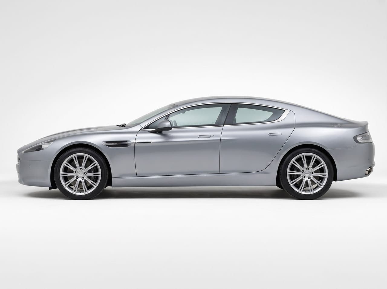 Aston Martin Rapide