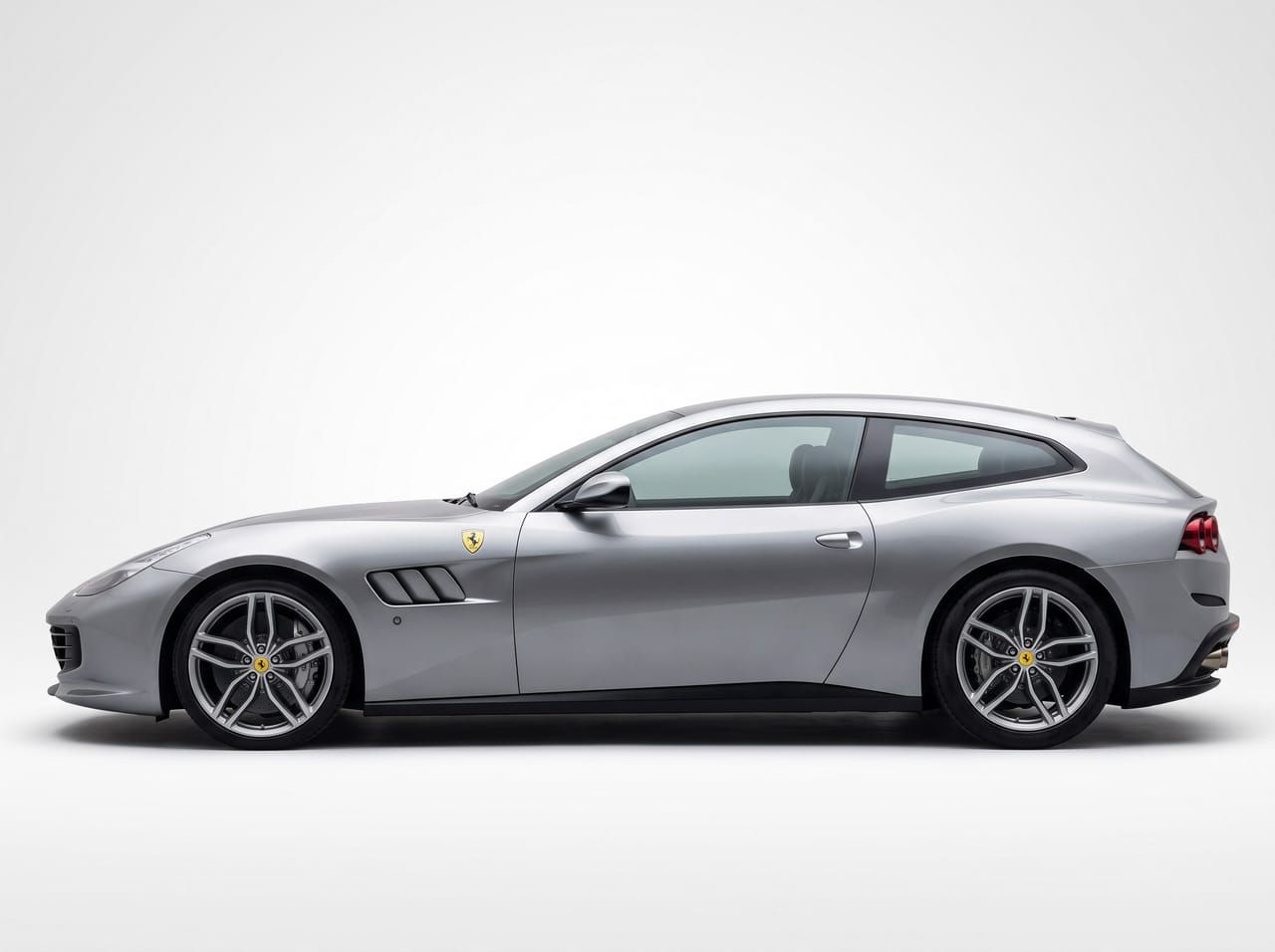 Ferrari GTC4 Lusso