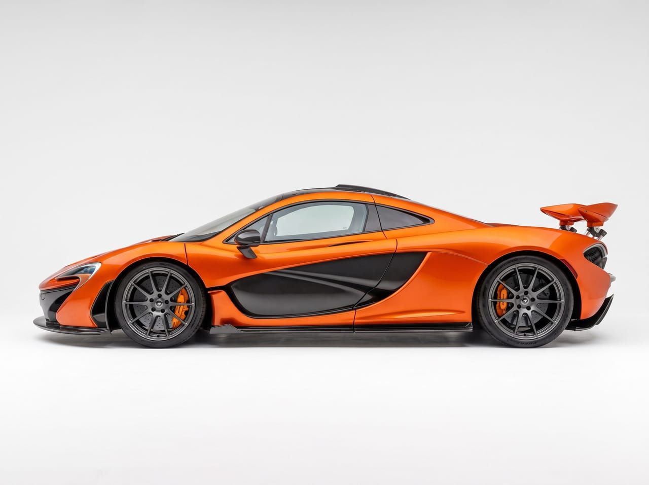 McLaren P1