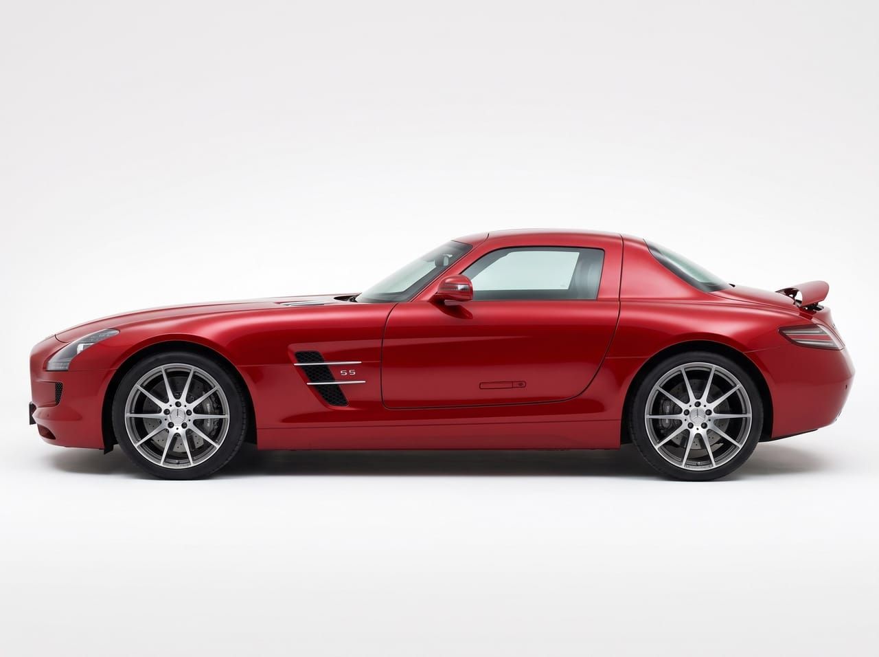 Mercedes-Benz SLS AMG